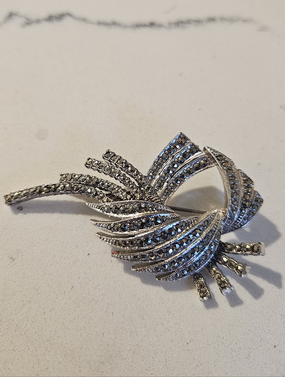 Vintage 40s Designer Sphinx Rhodium Silver Marcasite Moderninst Abstract Brooch